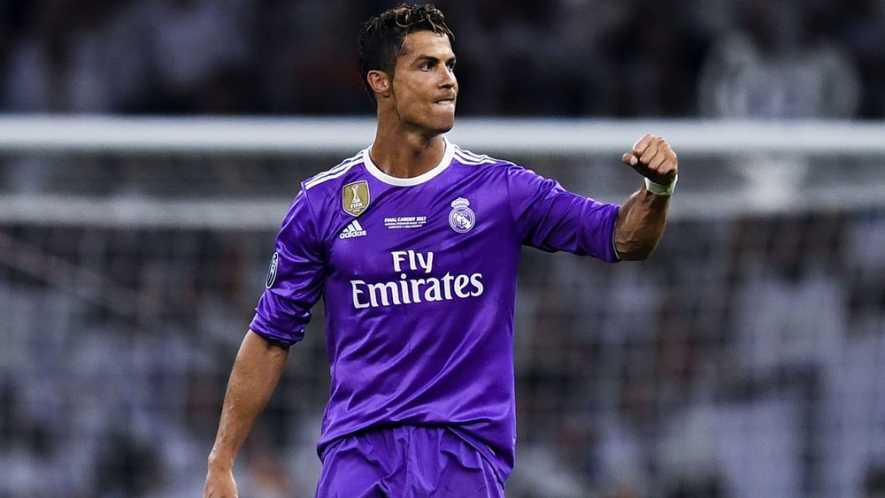 Ronaldo is so happy at Madrid, says Morientes. Goal