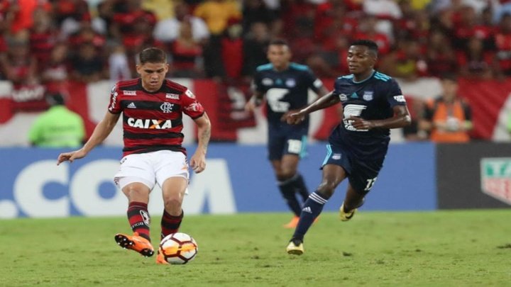Bem no Flamengo, Cuéllar sonha com a Copa do Mundo: 