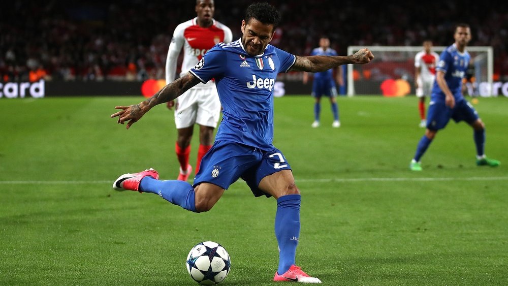 C'était un bon Alves hier soir, face à Monaco, pour le compte de la demi-finale aller de C1. Goal
