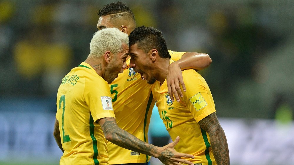 Preparação para a Copa do Mundo para o Brasil passa por defrontar a anfitriã do torneio. Goal