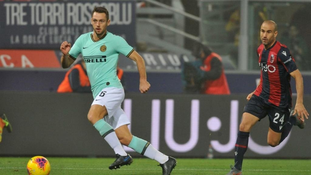 Gol di Soriano o autorete di De Vrij? La Lega premia il rossoblù