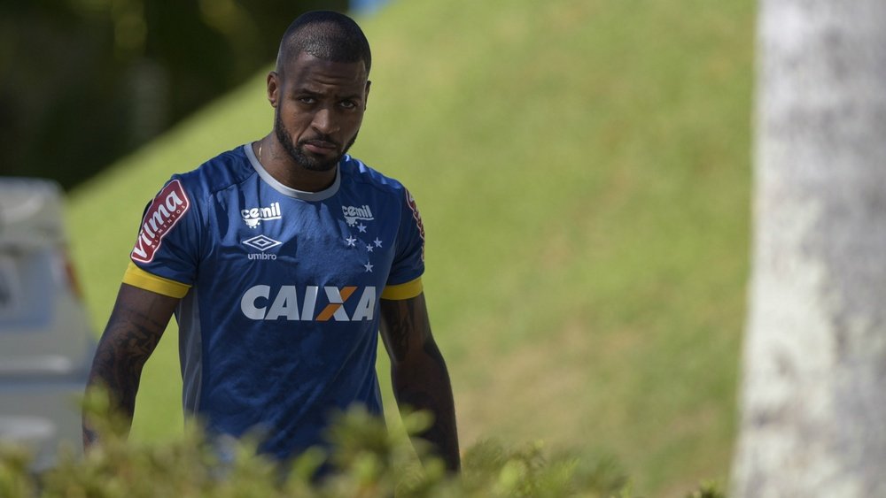 Após tentativa de tratamento, Dedé será submetido a nova cirurgia no Cruzeiro