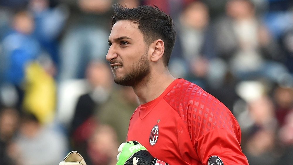 Donnarumma 'very close' to Milan renewal but Fassone admits complications with Raiola