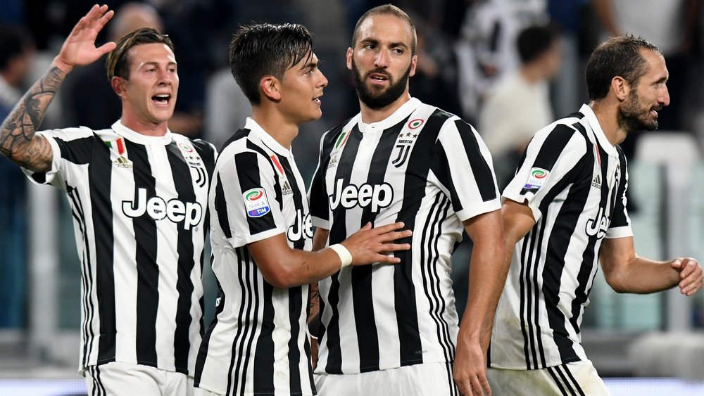Juventus and Napoli make record-breaking Serie A start