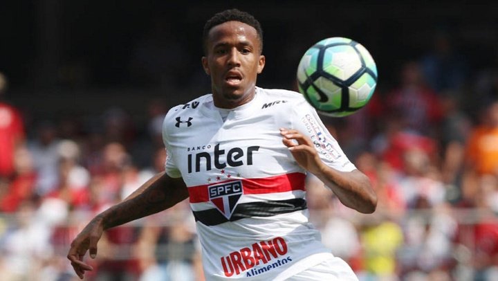 Vitória 1-2 São Paulo: Em jogo de desesperados, 'Tricolor' vence e respira