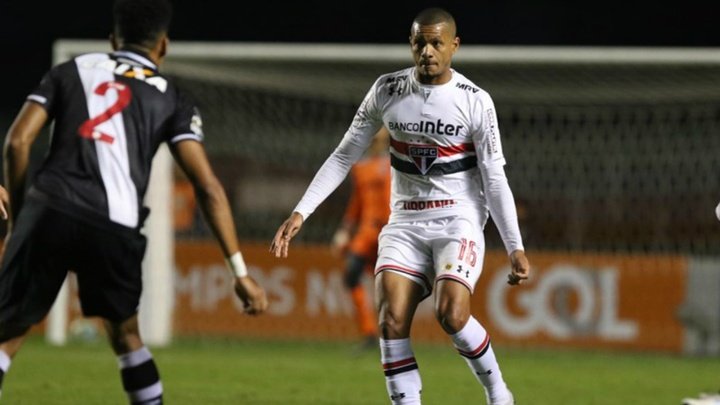 Edimar comemora estreia após quatro meses no São Paulo e diz: ‘Espero ficar no time agora’