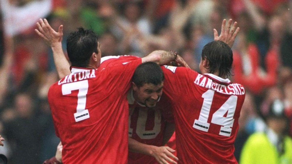 Kanchelskis feels privileged to have played alongside Eric Cantona. GOAL