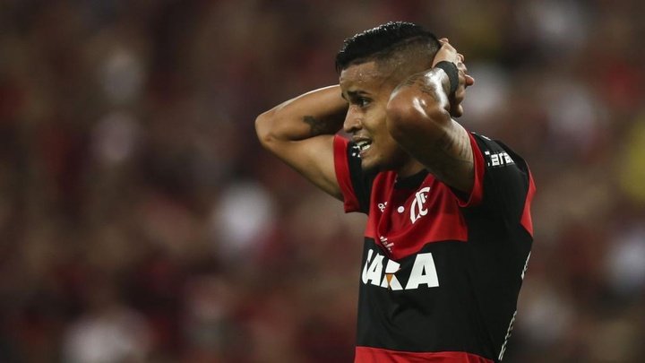 Quais são as opções do Flamengo sem Everton?
