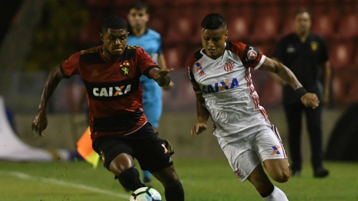 Sport 2 x 0 Flamengo: Com falha de Muralha e grandes defesas de Magrão, Sport bate o Flamengo