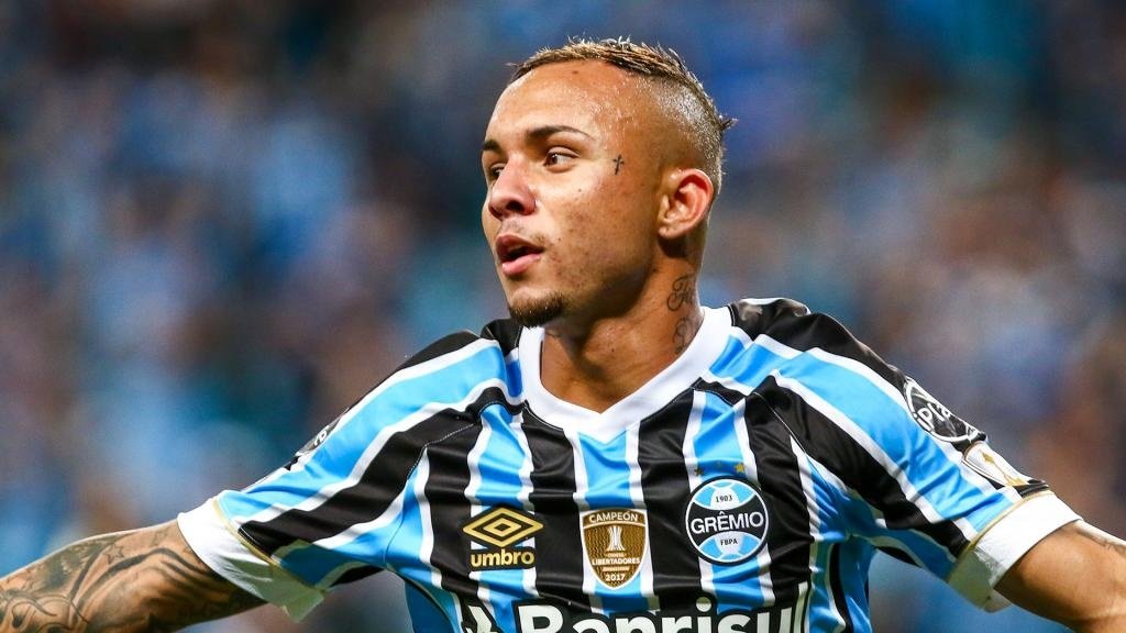 Grêmio finaliza trabalhos para encarar o Estudiantes