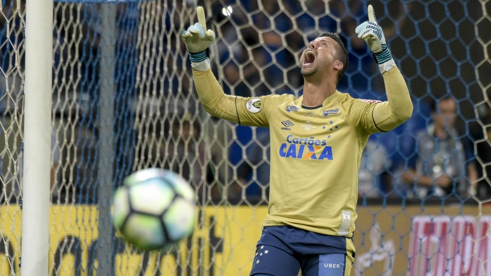 O goleiro do Cruzeiro foi um dos grandes obreiros dessa conquista. Goal