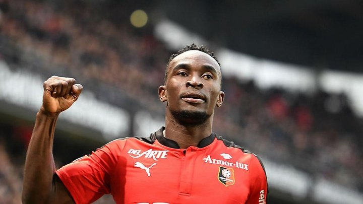 Rennes refuse une offre de 12 millions d'euros pour Firmin Mubele