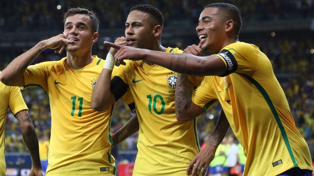 Jesus, Neymar, Paulinho e Coutinho brigam por artilharia da era Tite
