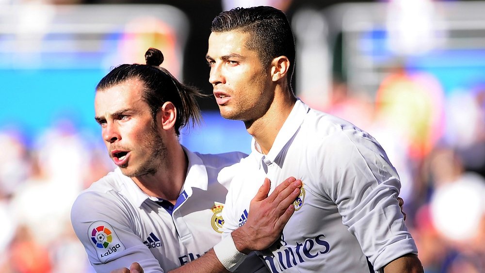 Gareth Bale Cristiano Ronaldo Alaves Real Madrid LaLiga 29102016. AFP