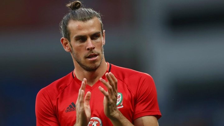 Giggs: Bale will feature for Wales