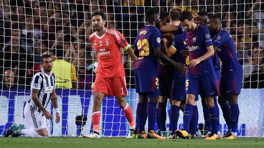 Os jogadores do Barcelona celebram o gol de Messi, à Juve. Goal