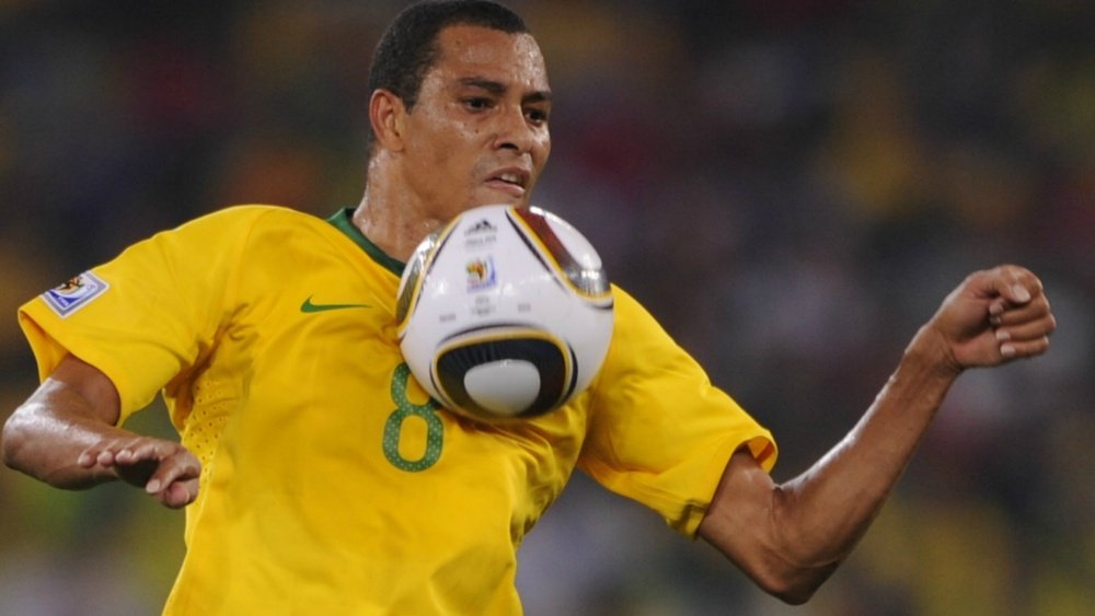 Gilberto Silva acredita no sucesso de Gabriel Jesus na Premier League. Goal