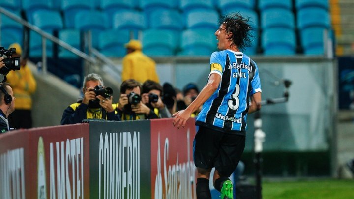 Com o Lanús à espera e Barrios como dúvida, Grêmio tenta confirmar vaga na final da Libertadores