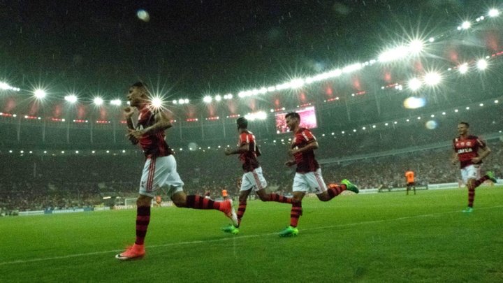 Flamengo 3 x 1 U. Católica : Acabou o K.Ô.: Guerrero marca e Fla vence a Católica na Libertadores