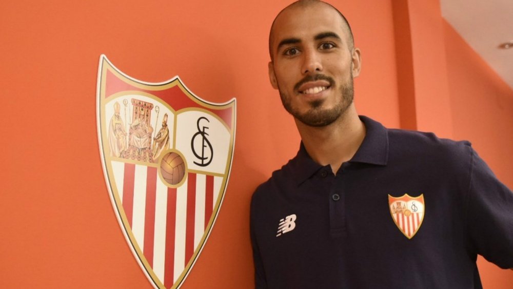 Sevilla have confirmed the signing of midfielder Guido Pizarro from Tigres. GOAL