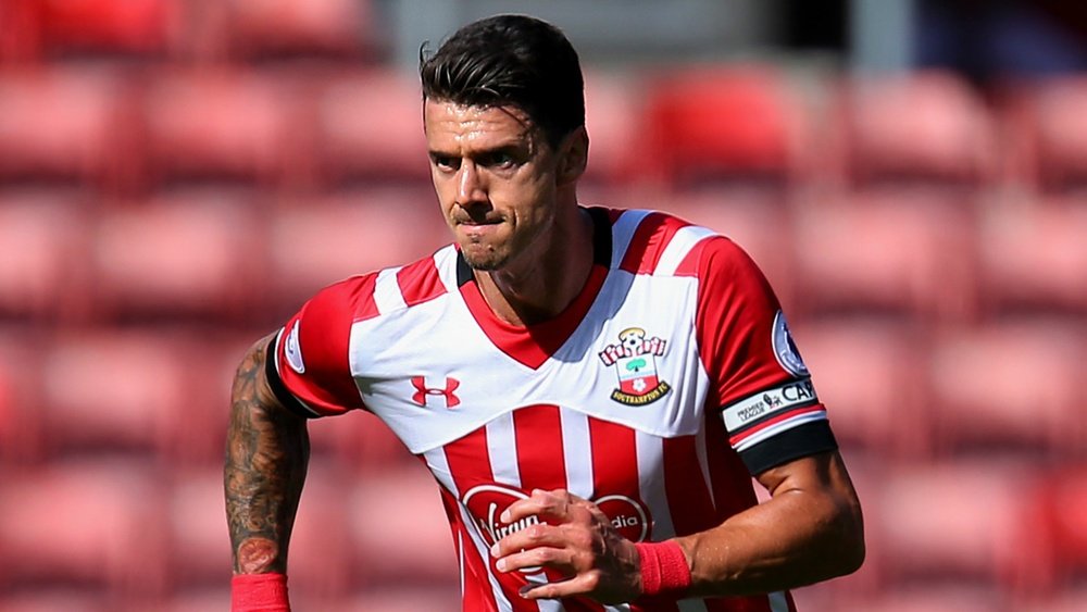 Fonte in action for Southampton. Goal