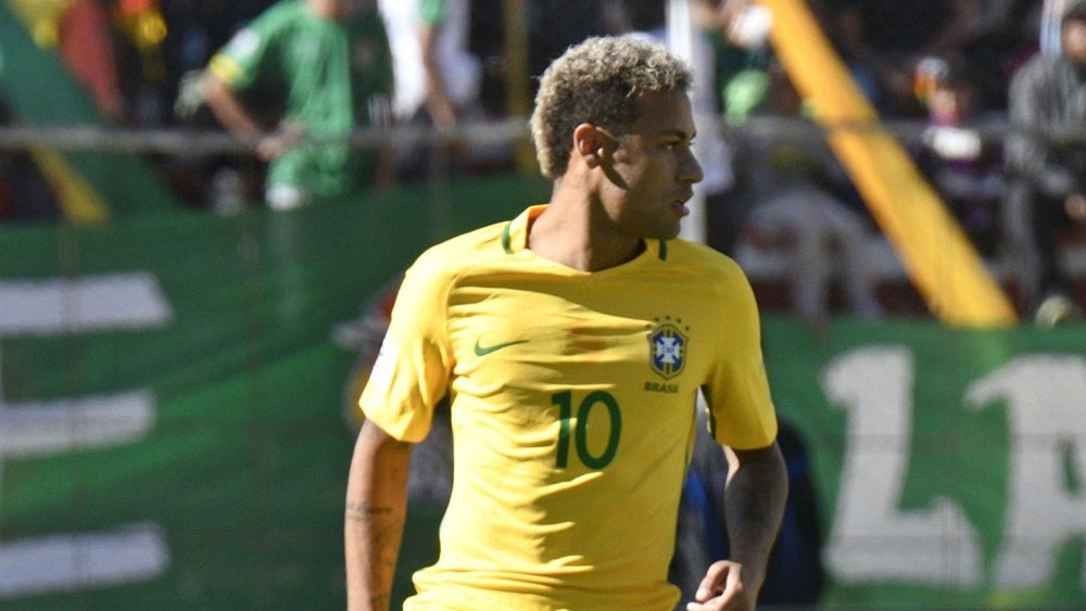 Neymar a critiqué l'environnement lors de la rencontre entre la Bolivie et le Brésil. Goal