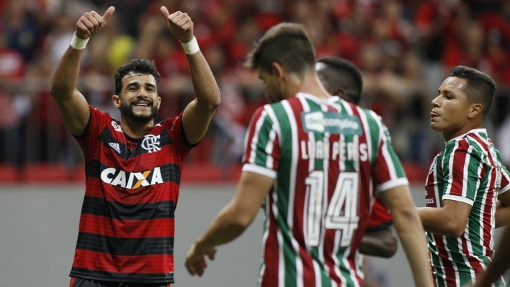Fluminense 0 x 2 Flamengo: Dourado desencanta, Vizeu volta a marcar e Fla vence clássico