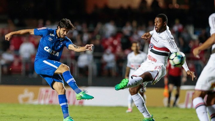 São Paulo 0 x 2 Cruzeiro: com gols no segundo tempo, Raposa abre grande vantagem no Morumbi