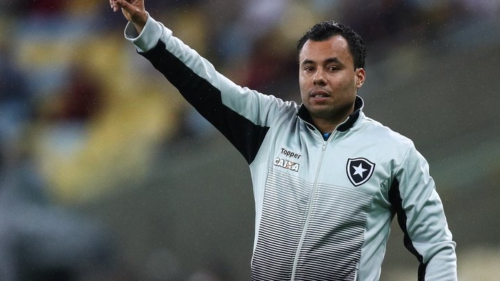 Quem vence a partida entre Botafogo e Fluminense?