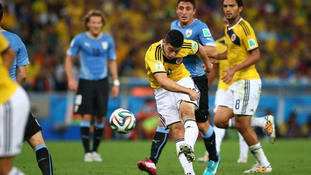 A Colômbia encara o bom time inglês de olho em uma vaga nas quartas. Goal