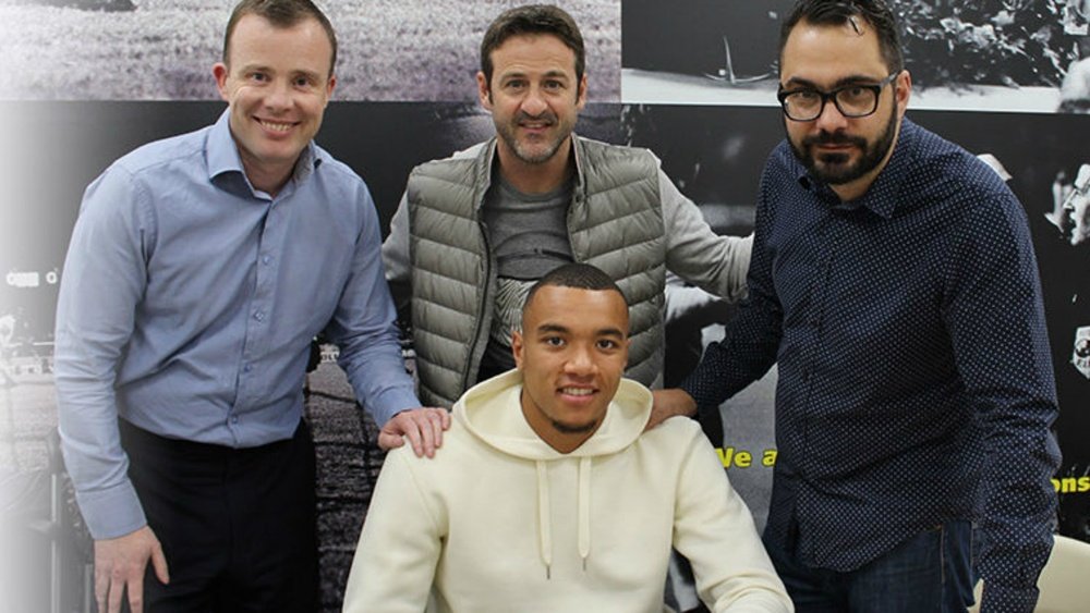 Jay-Roy Grot has joined Leeds United. GOAL