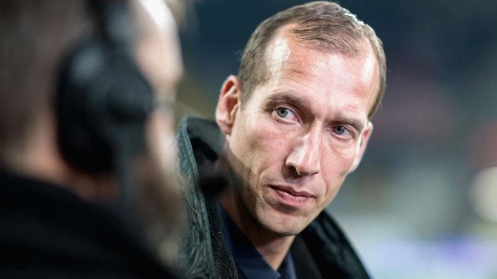 Kaiserslautern boss Strasser released from hospital