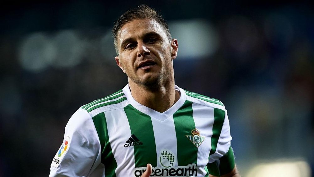 Joaquin has signed a new contract with Betis that runs until 2020. GOAL