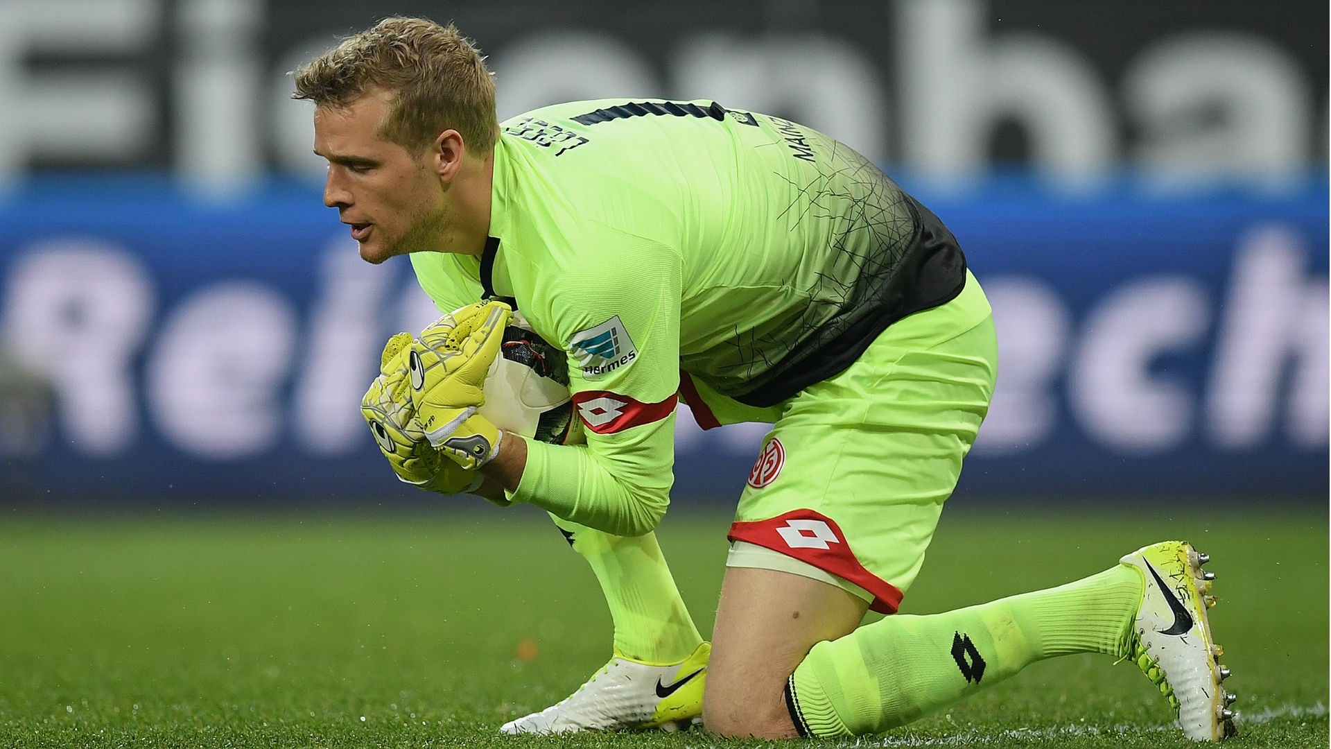 New appointed goalkeeper at Huddersfield: Jonas Lossl. AFP