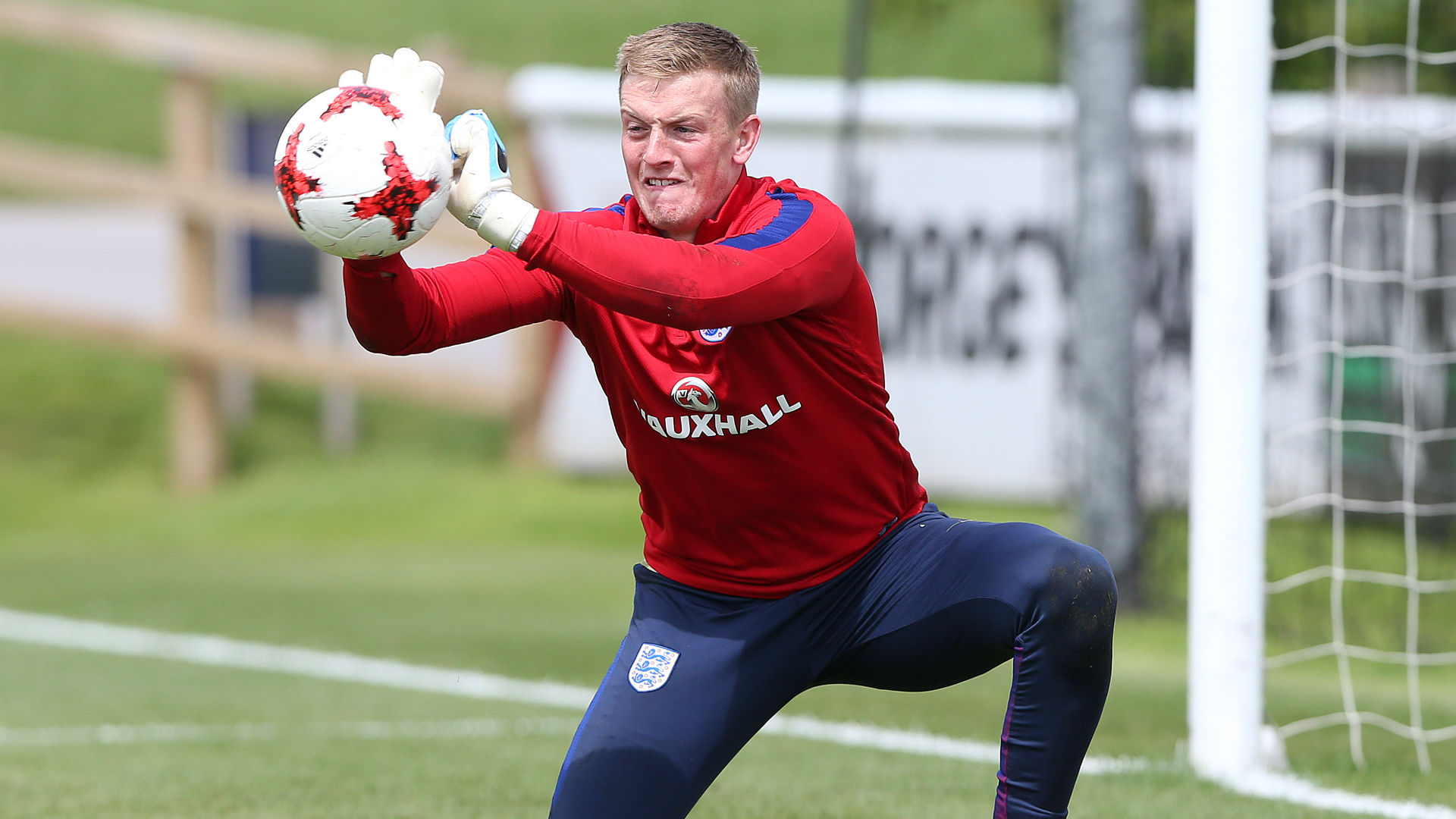 samtale Mirakuløs tapperhed It's just a number - Pickford relaxed over £30m price tag
