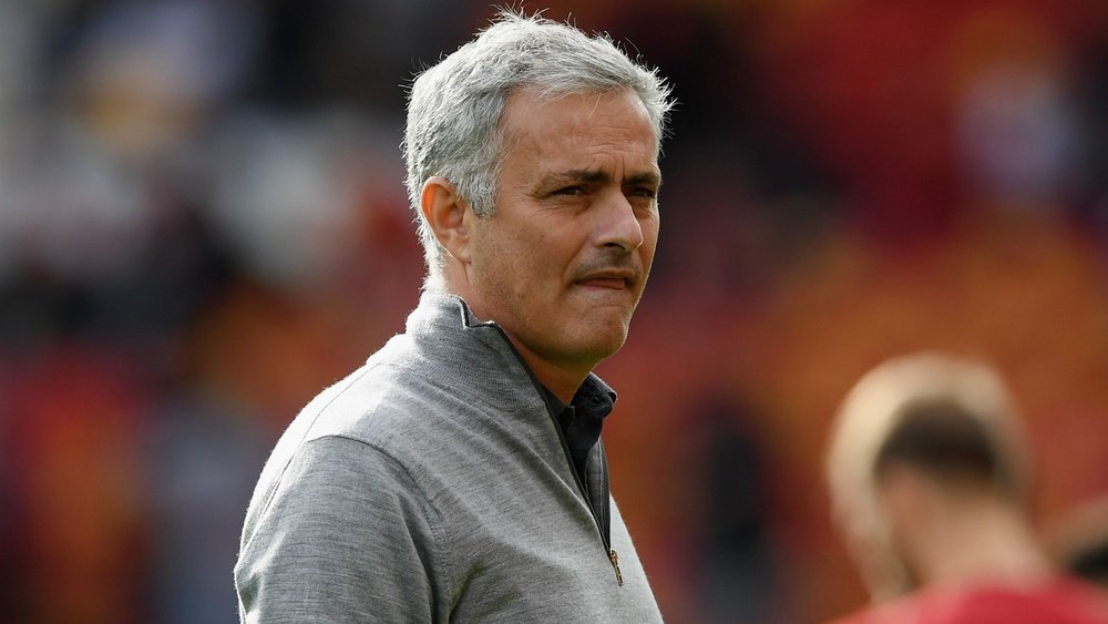 Mourinho says he would take a point against Benfica. GOAL