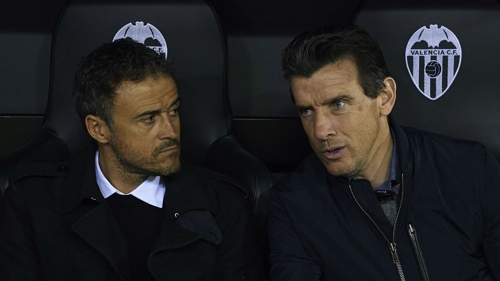 Roberto backs Unzue for Barca job. Goal