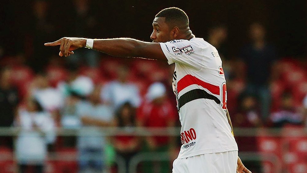 Jucilei se torna titular absoluto do São Paulo. Goal