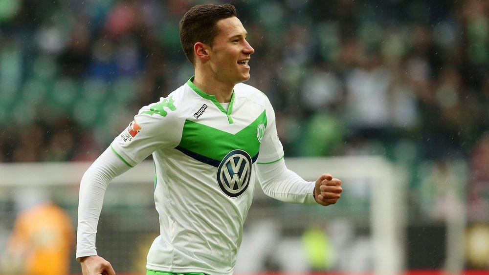 Former Wolfsburg player Julian Draxler. Goal