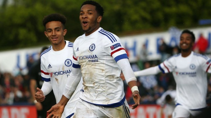 Chelsea starlet Palmer on his admiration for 'teacher' Messi and why he is loving life on loan