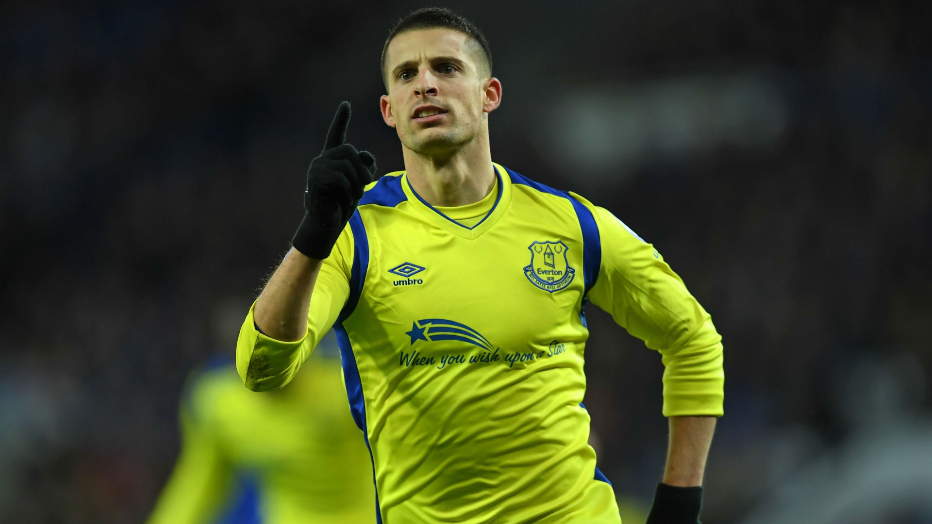 Leicester City 0-2 Everton: Mirallas & Lukaku see off champions