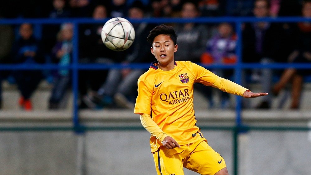 Borussia Dortmund are siad to be tracking Barcelona wonderkid Lee-Seung Woo. GOAL