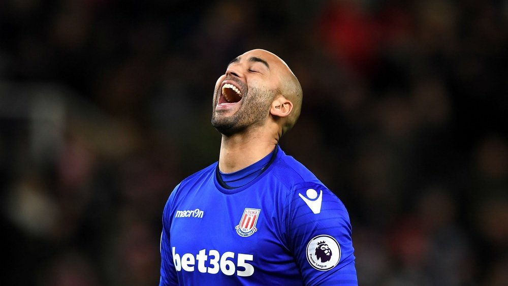 Lee Grant has joined Stoke on a permanent deal. Goal