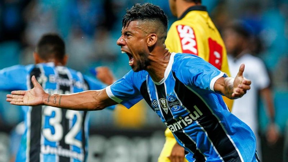 O jogador do Grêmio provocou a sua antiga equipe. Goal