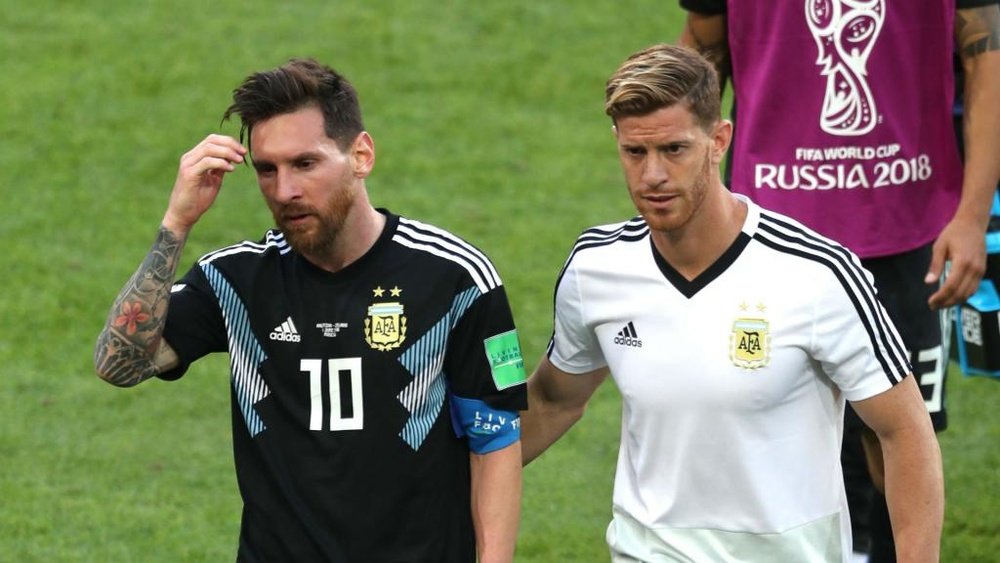 Crespo believes Messi cannot carry Argentina alone. GOAL