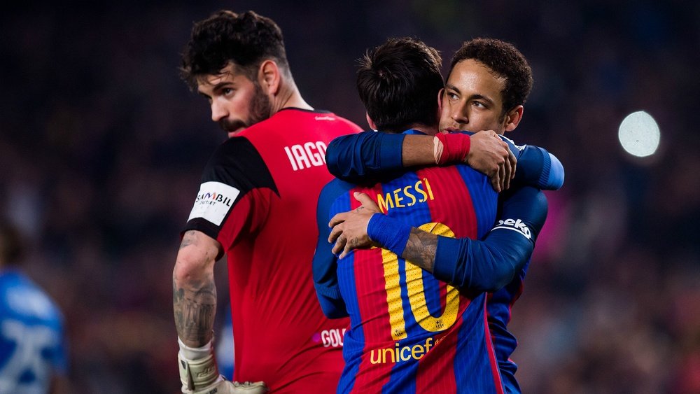 Luis Enrique pensa que o Barcelona foi melhor contra o Leganés do que contra o PSG. Goal