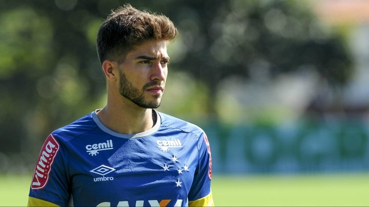 Lucas Silva ressurge no Cruzeiro e recebe elogios da imprensa espanhola