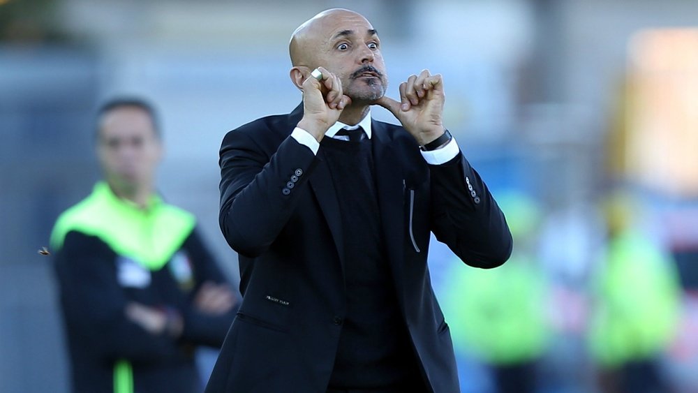 Luciano Spalletti won his first game in charge at Inter thanks to a goal from Matteo Rover. GOAL
