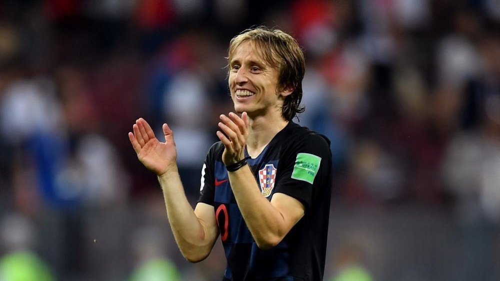 'Modric faz a Copa do Mundo parecer fácil' - Kaká se rende em elogios ao croata