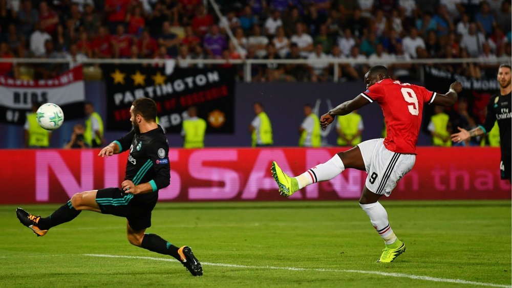 Mourinho stood by Matic and Lukaku despite their errors in the UEFA Super Cup. GOAL